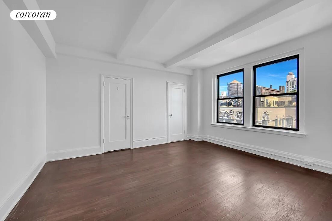 327 CENTRAL Park W 16B