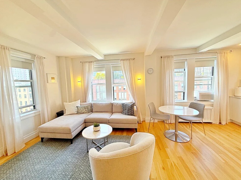 365 W 20TH Street 6C