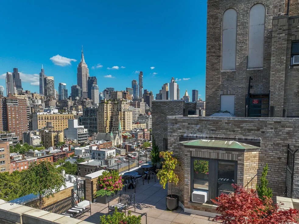 365 W 20TH Street 6C