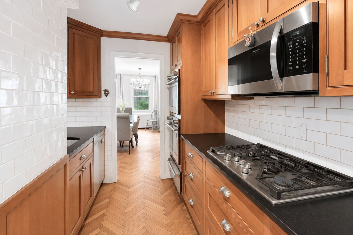 155 W 68TH Street 404