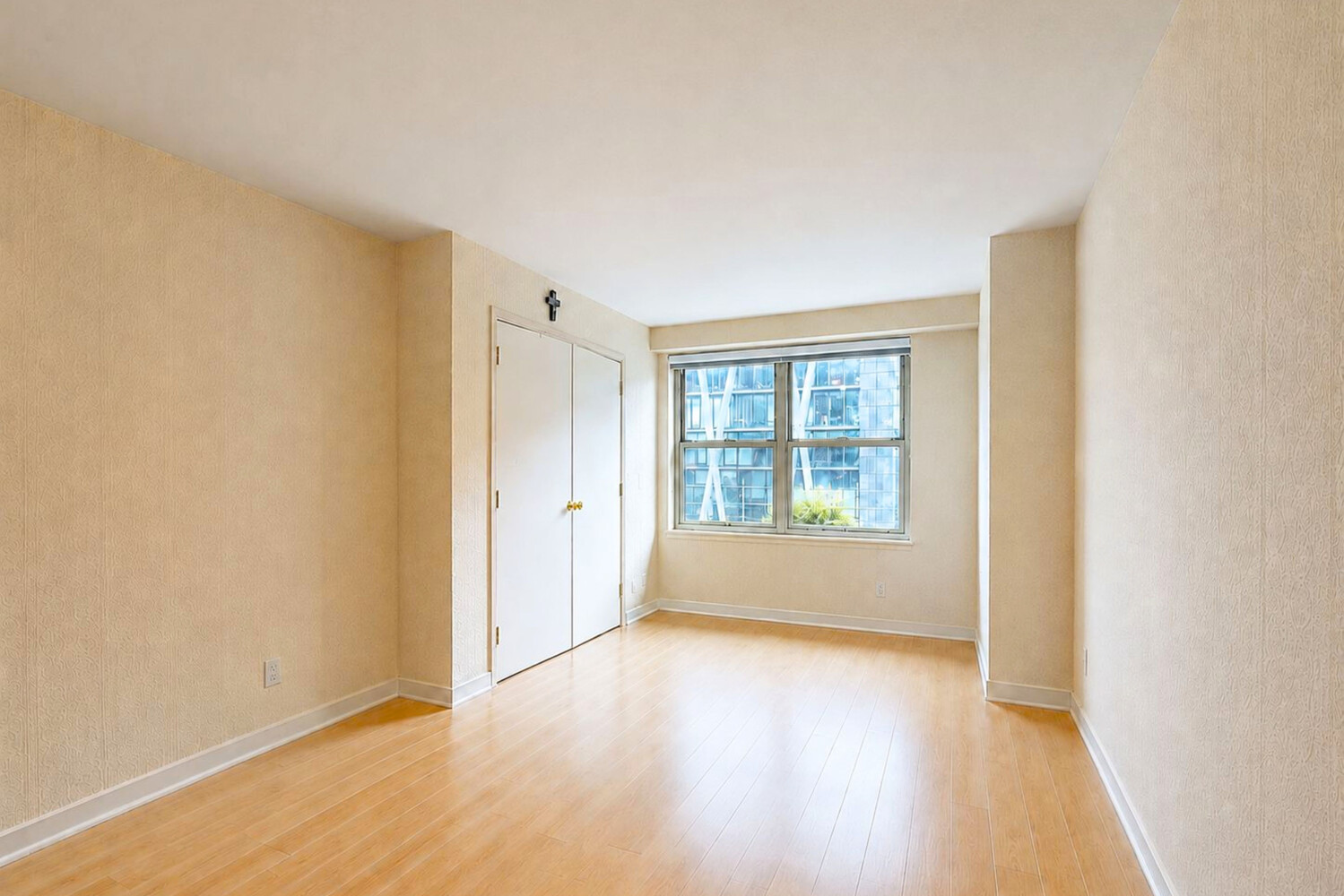 155 W 68TH Street 404