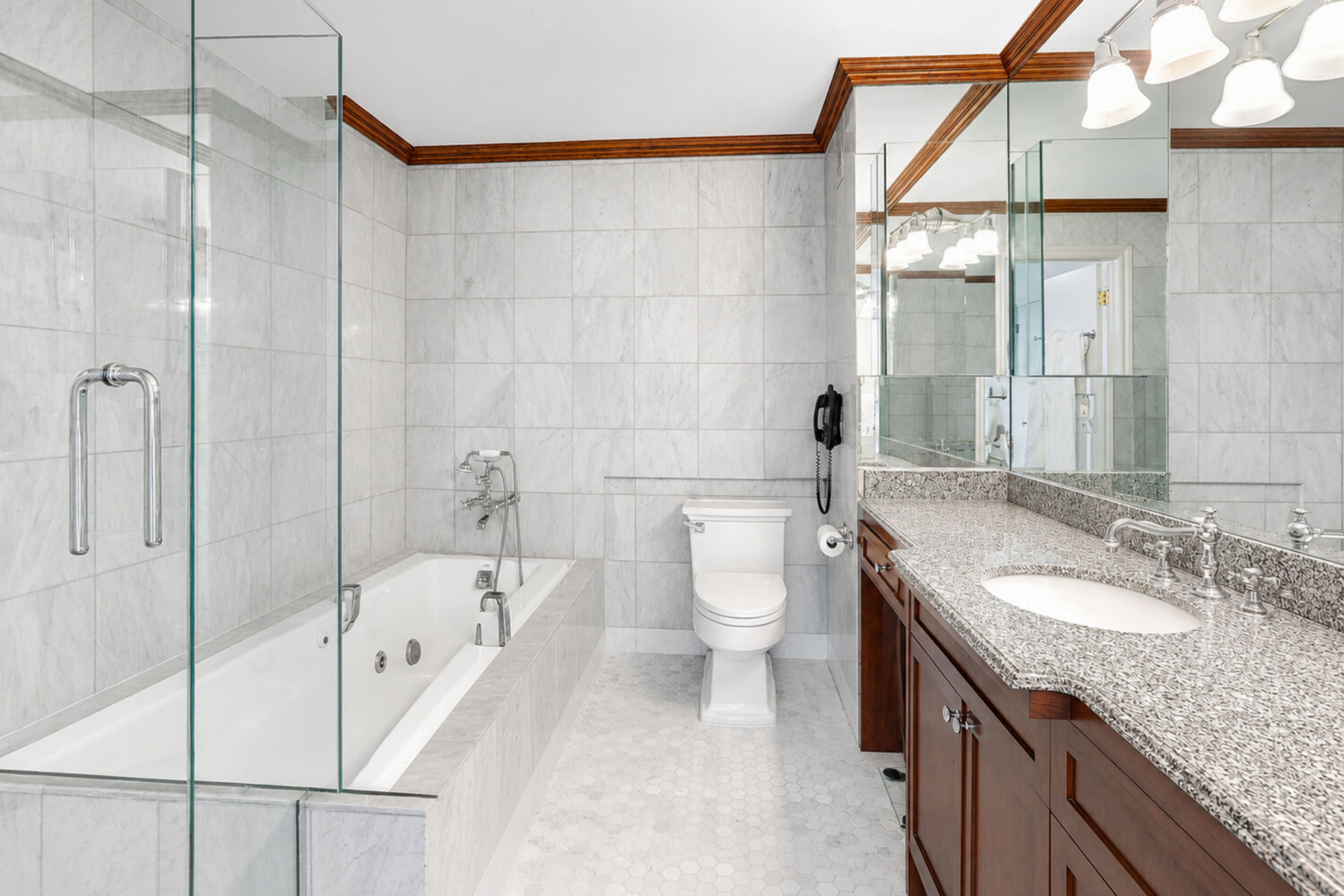 155 W 68TH Street 404