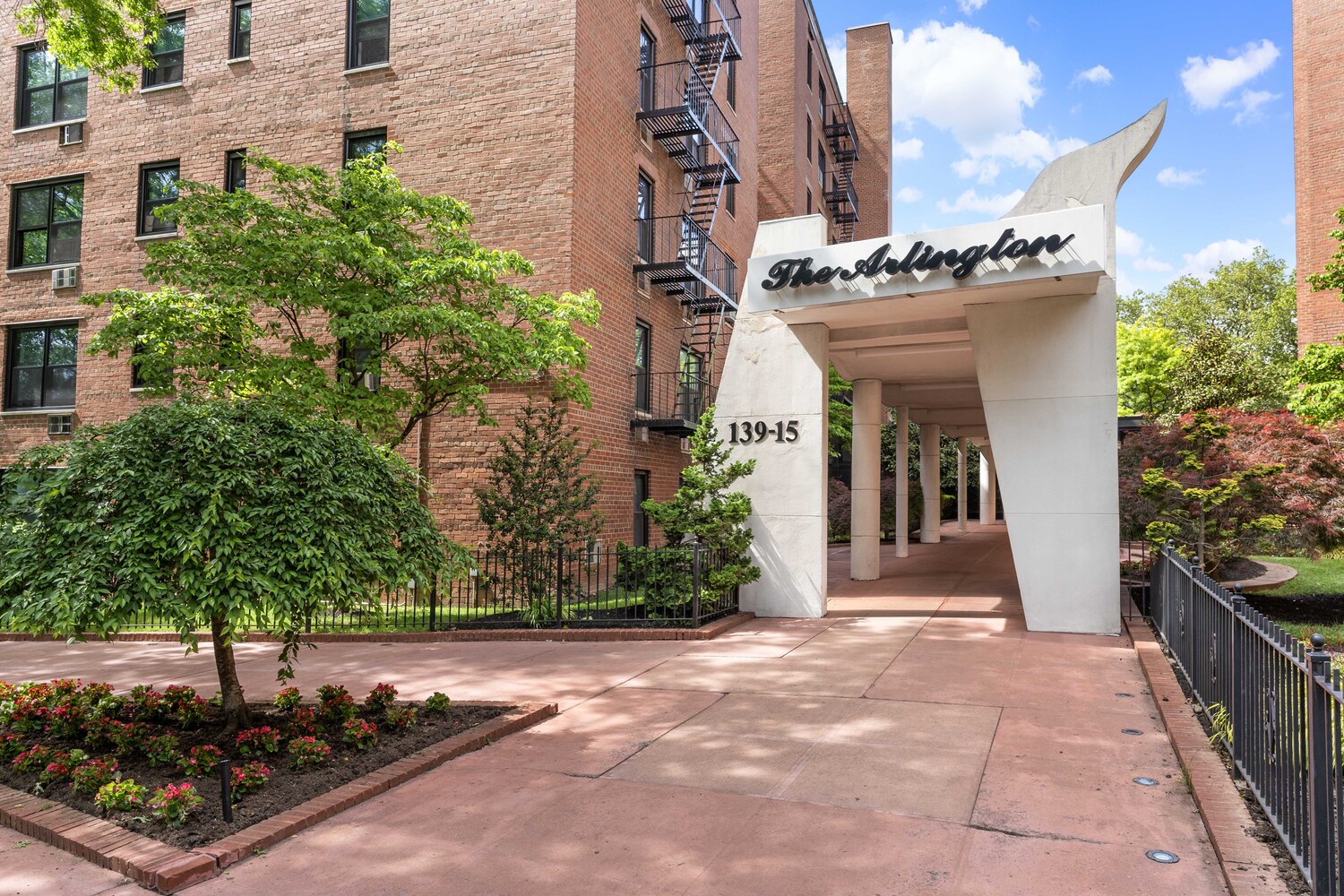 139-15 83RD Avenue 404