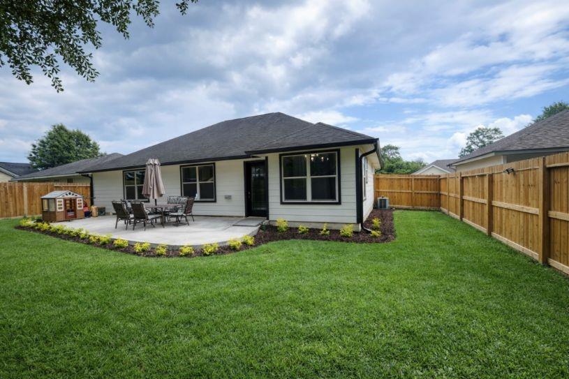 16393 Danika Oak Drive