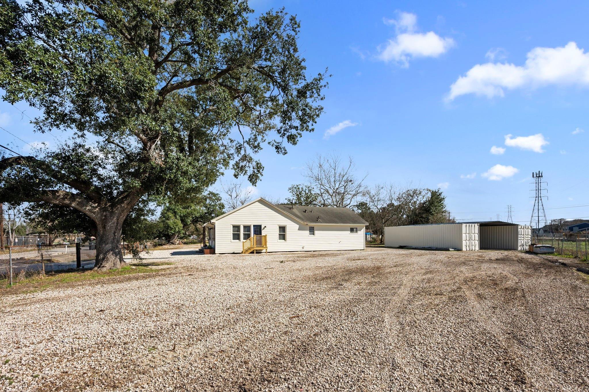 11610 E Palmsprings Drive