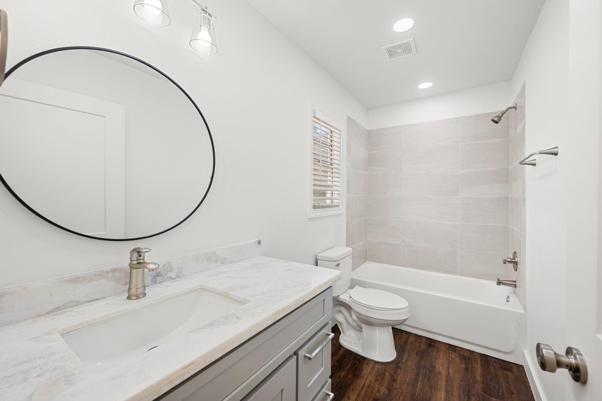 11610 E Palmsprings Drive