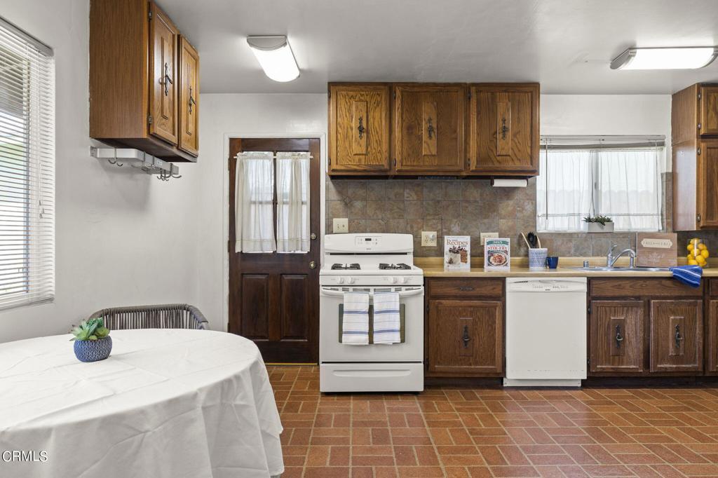 4008 Dean Drive