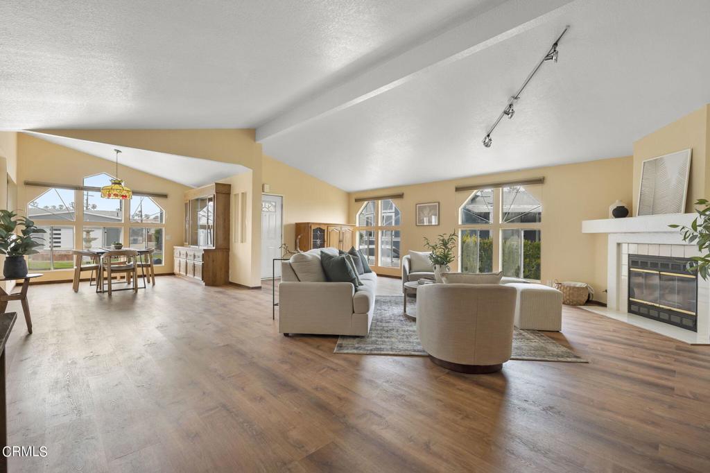 1215 Anchors Way 276