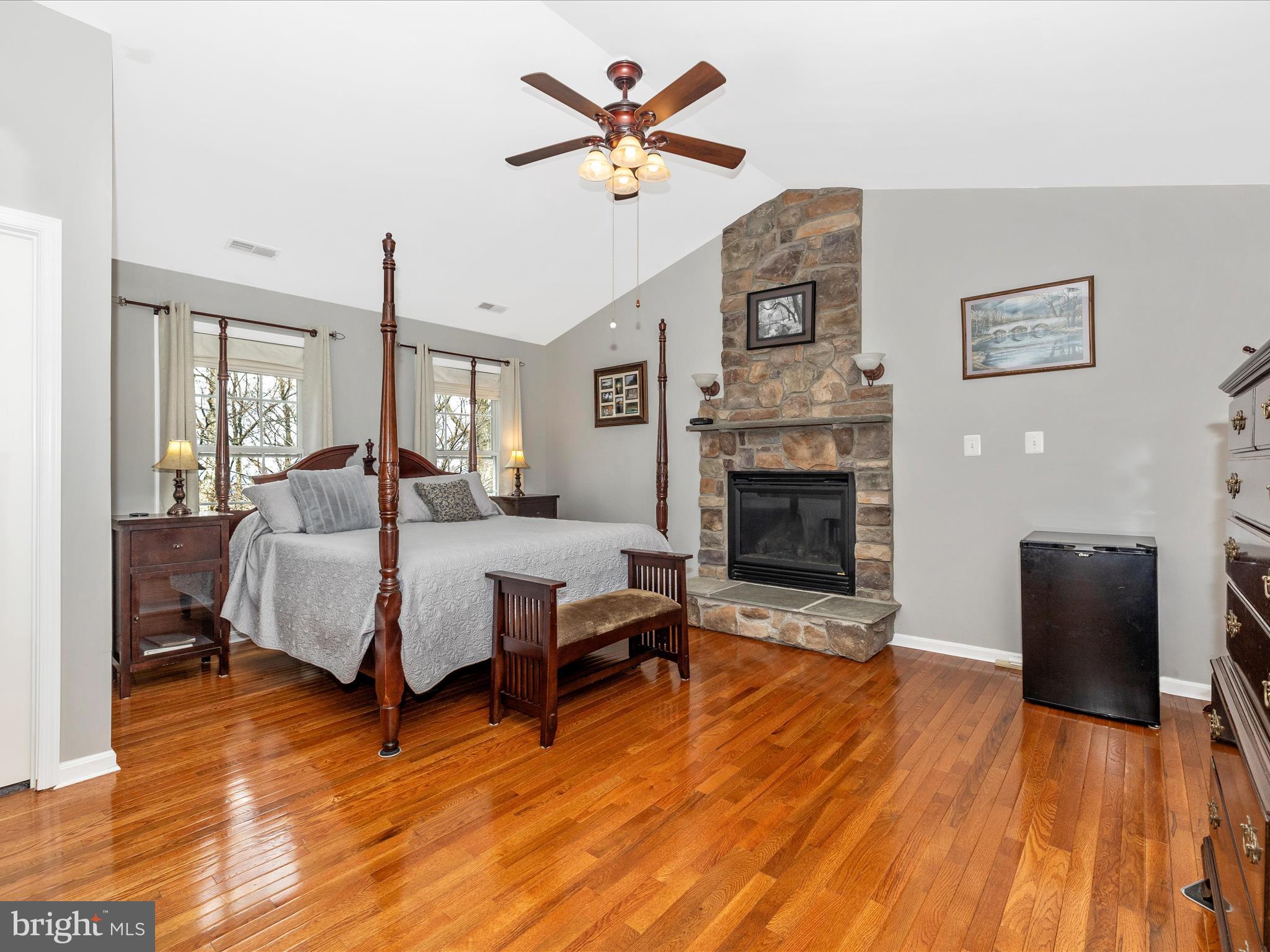 5935 CLEVELANDTOWN ROAD