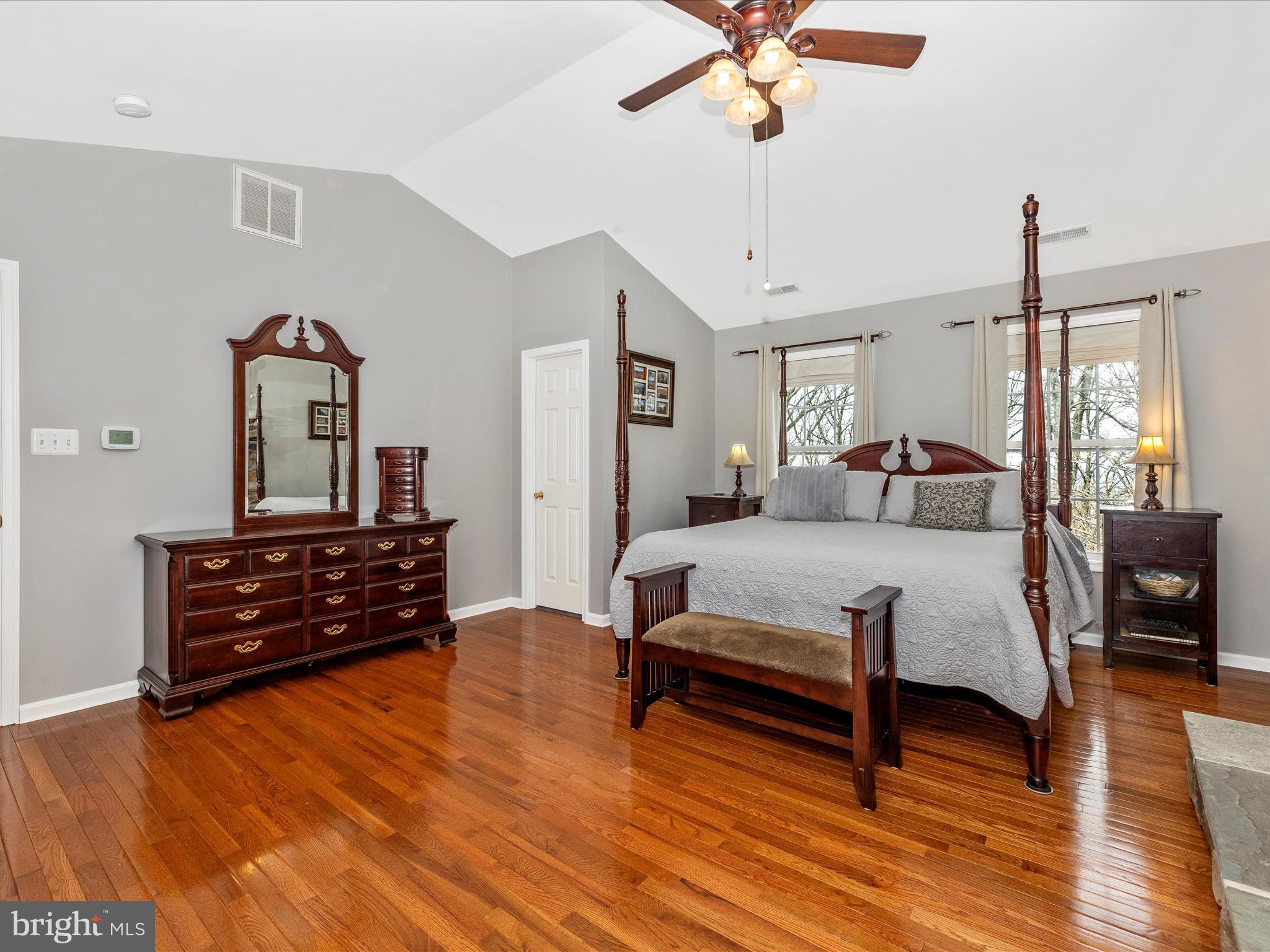 5935 CLEVELANDTOWN ROAD