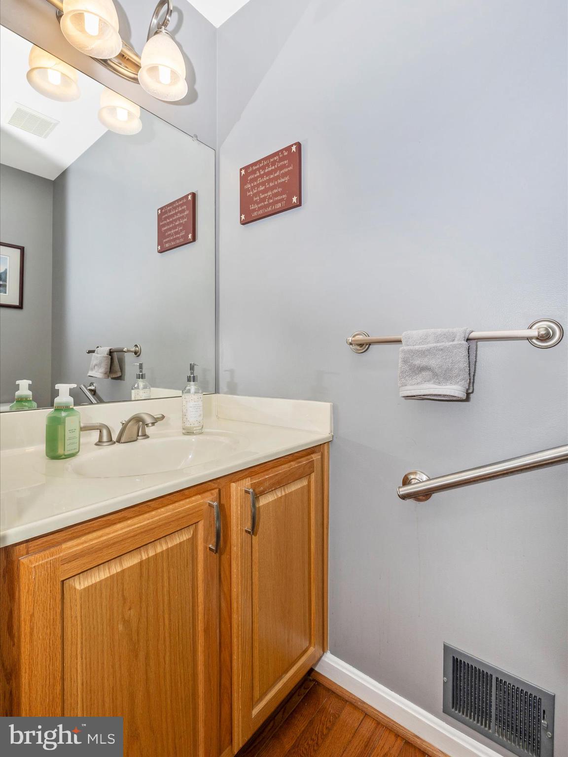 5935 CLEVELANDTOWN ROAD