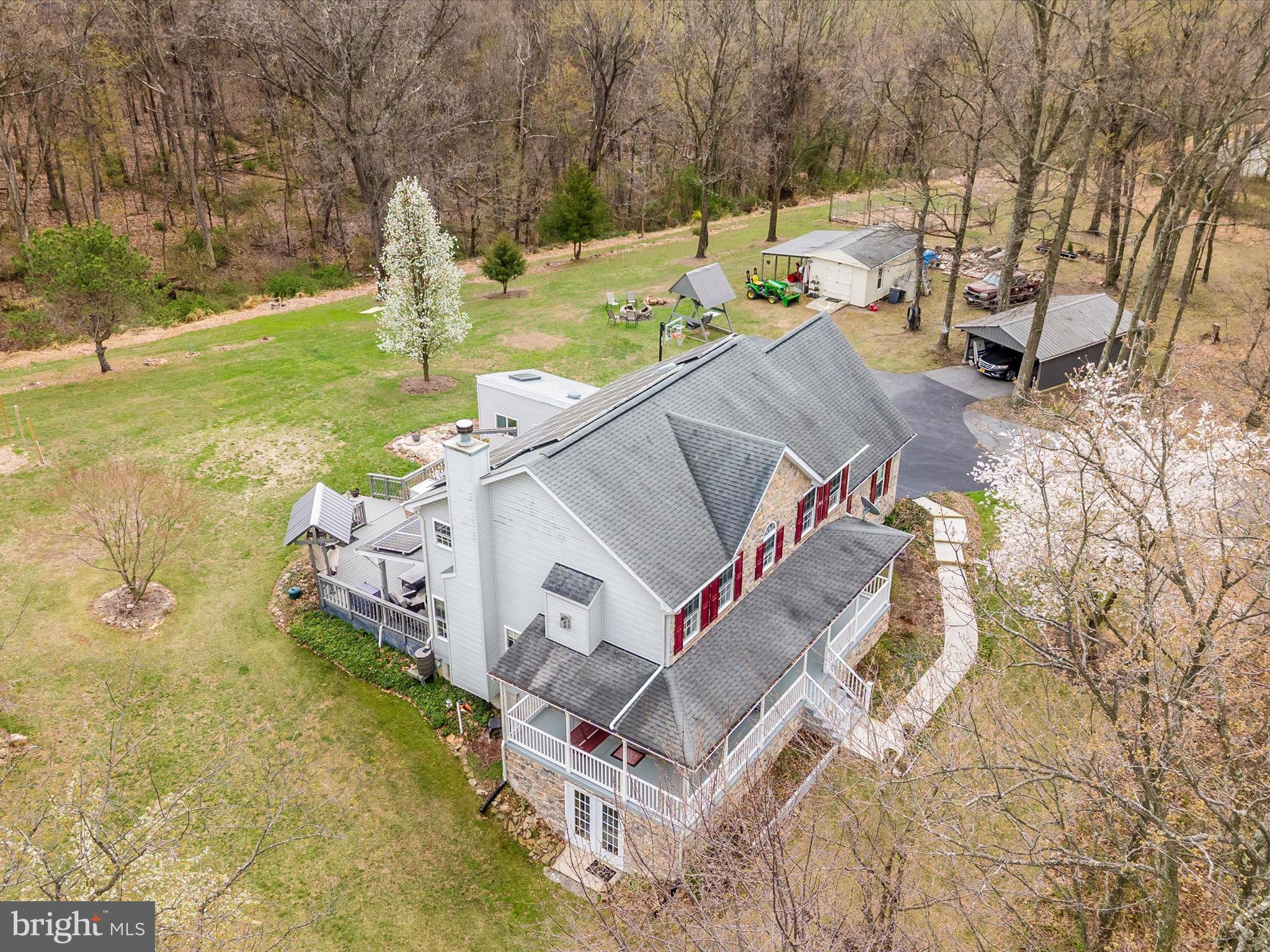 5935 CLEVELANDTOWN ROAD