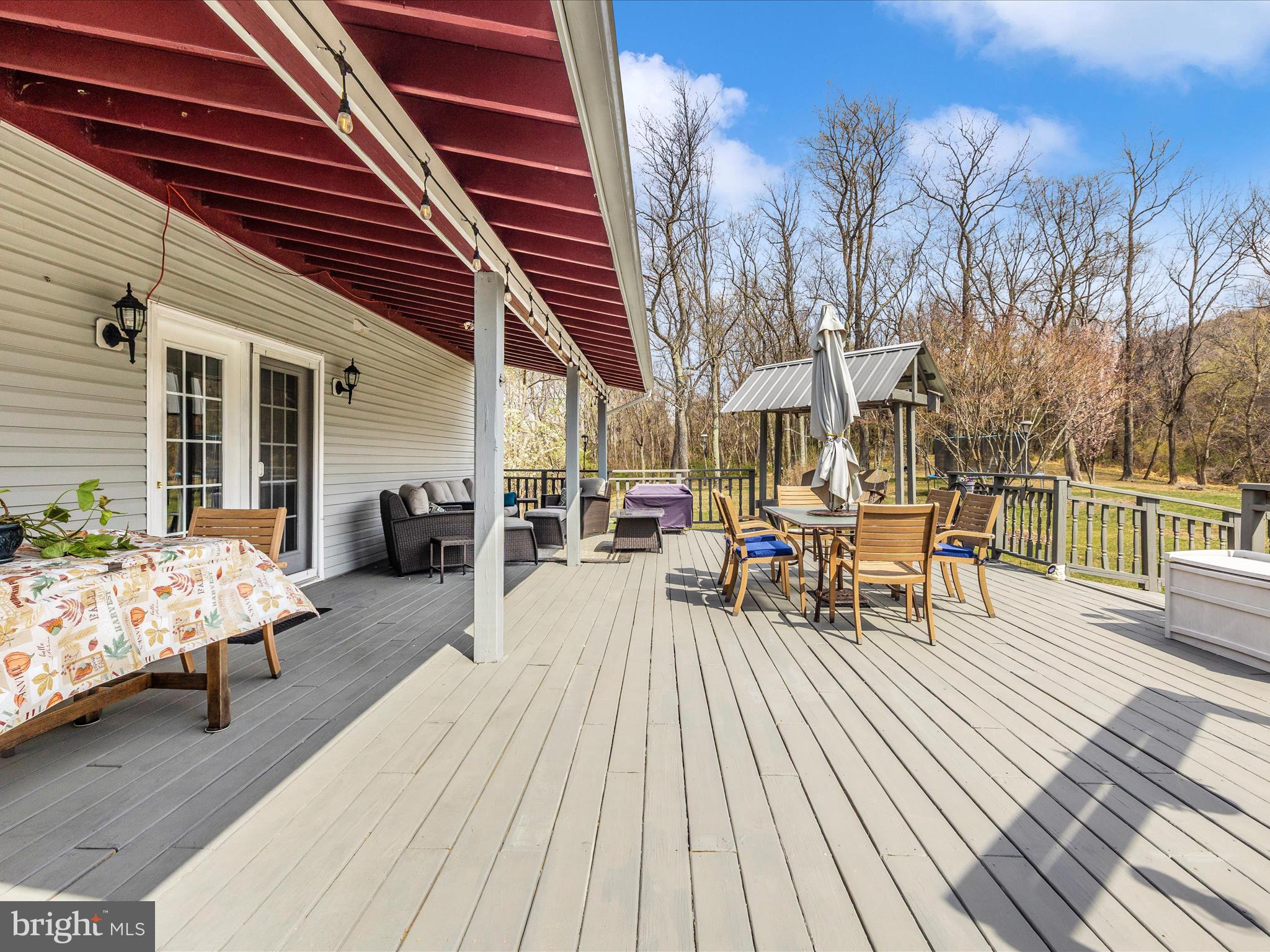 5935 CLEVELANDTOWN ROAD