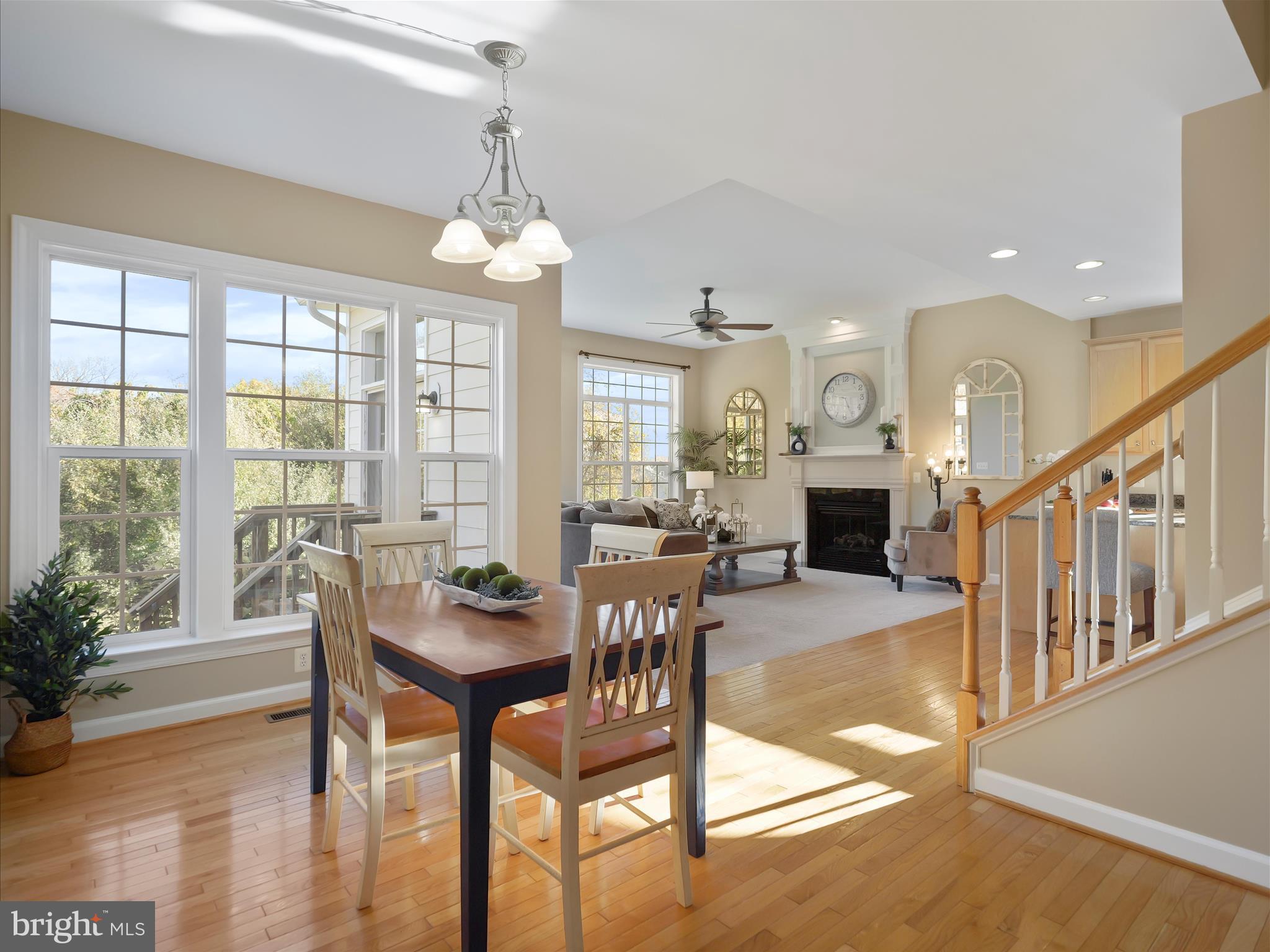 40 Mossy Oak Ct