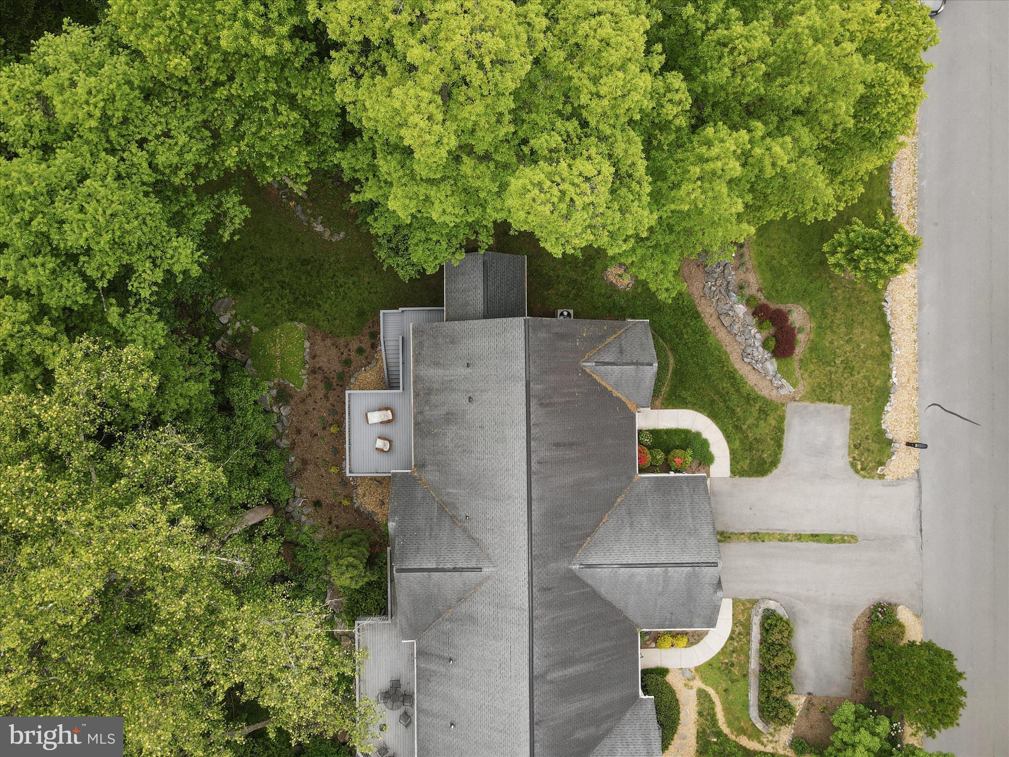 60 Reachcliff Dr