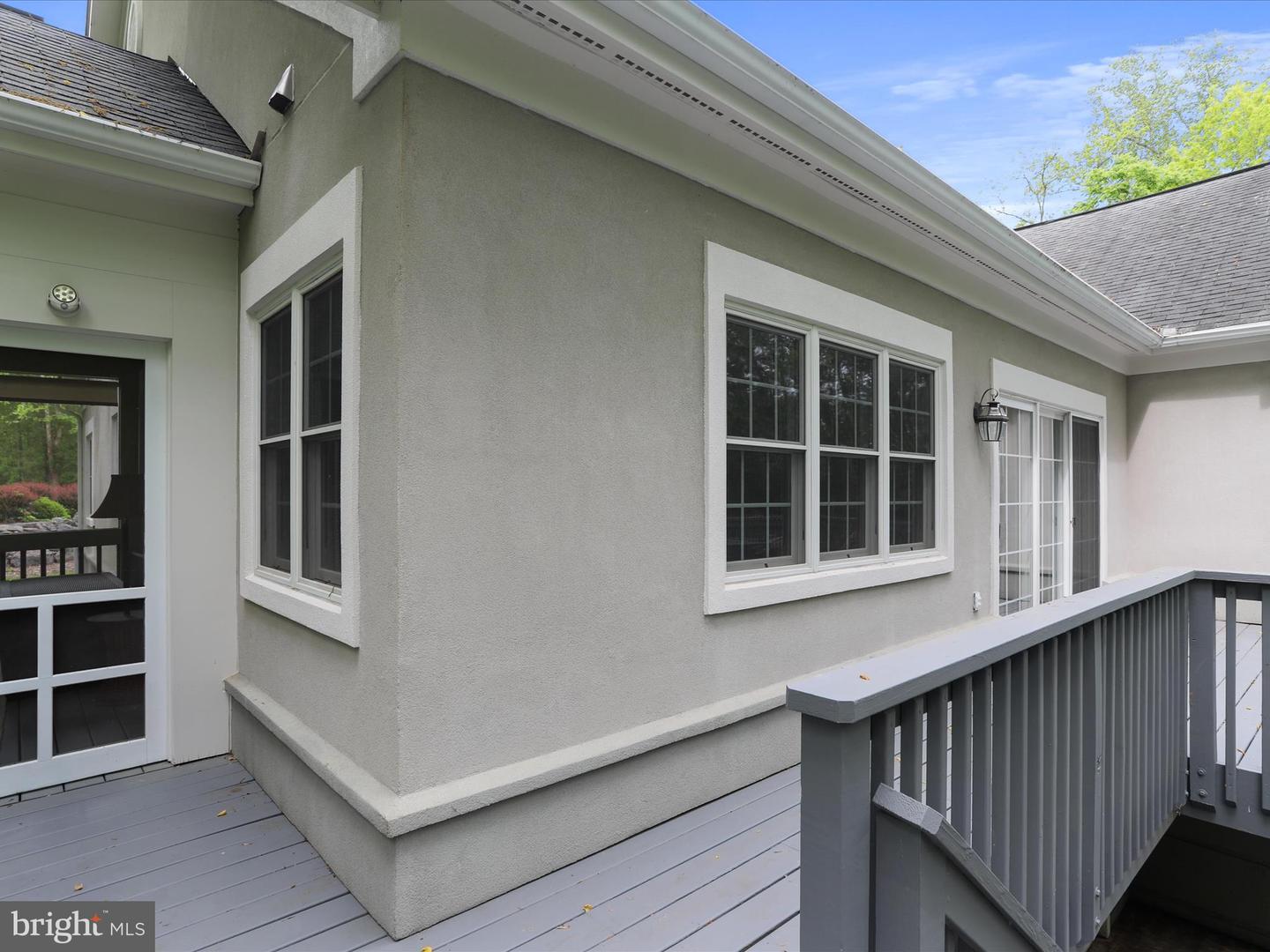 60 Reachcliff Dr