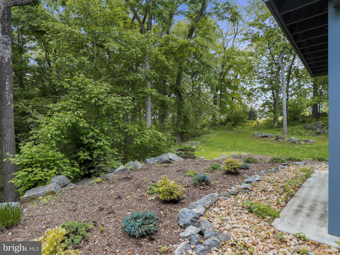 60 Reachcliff Dr