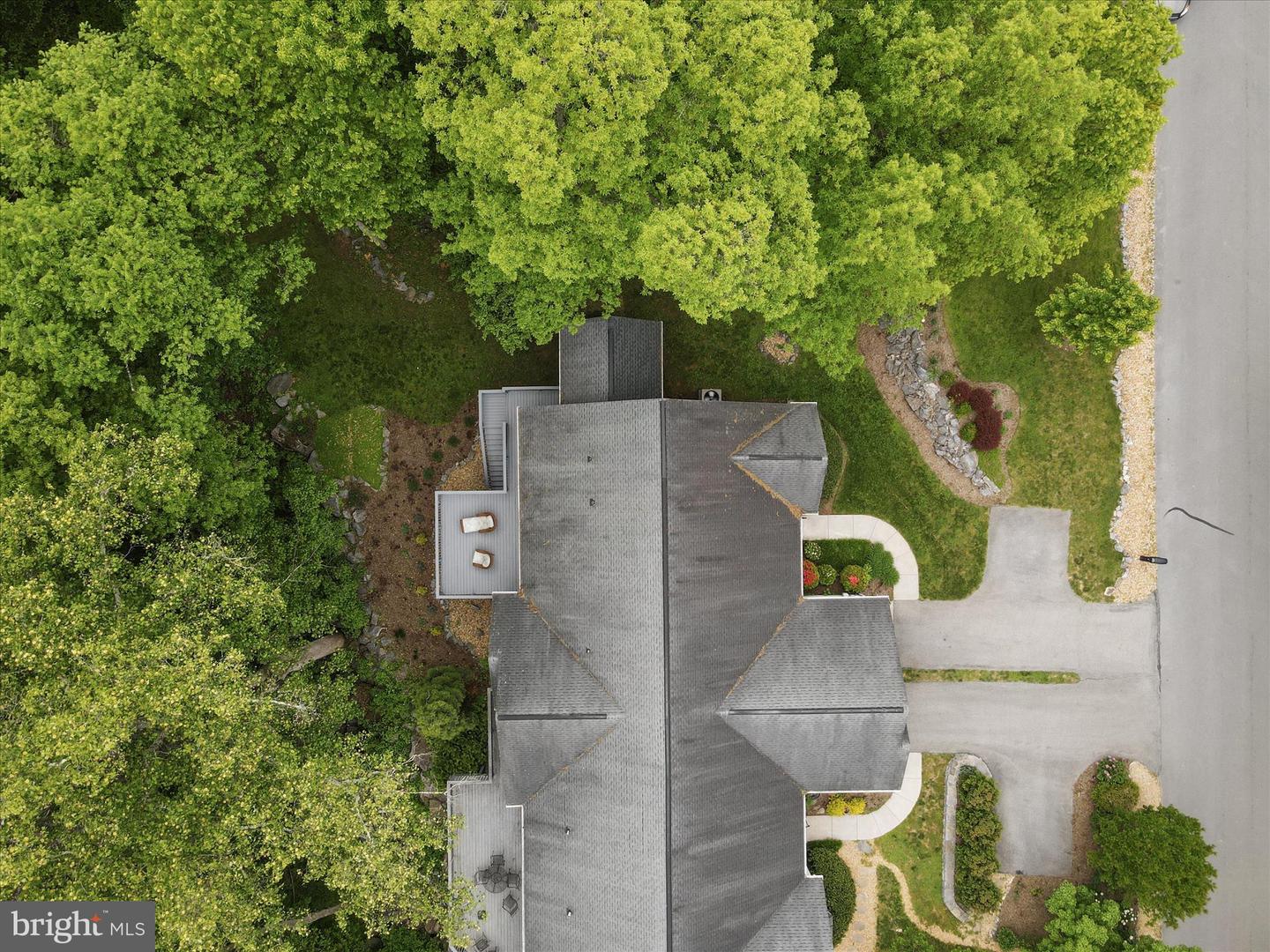 60 Reachcliff Dr