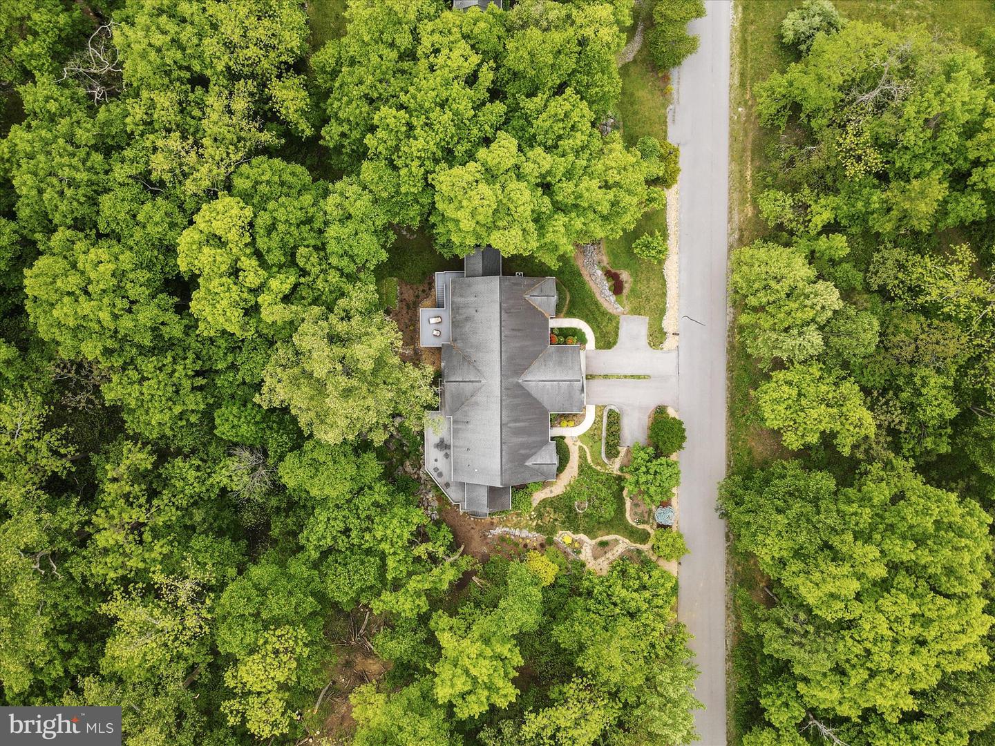 60 Reachcliff Dr