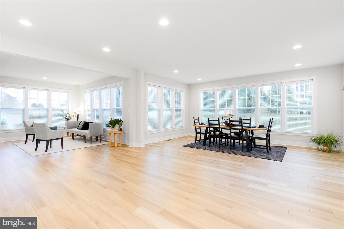 21 Ella Washington Ct.