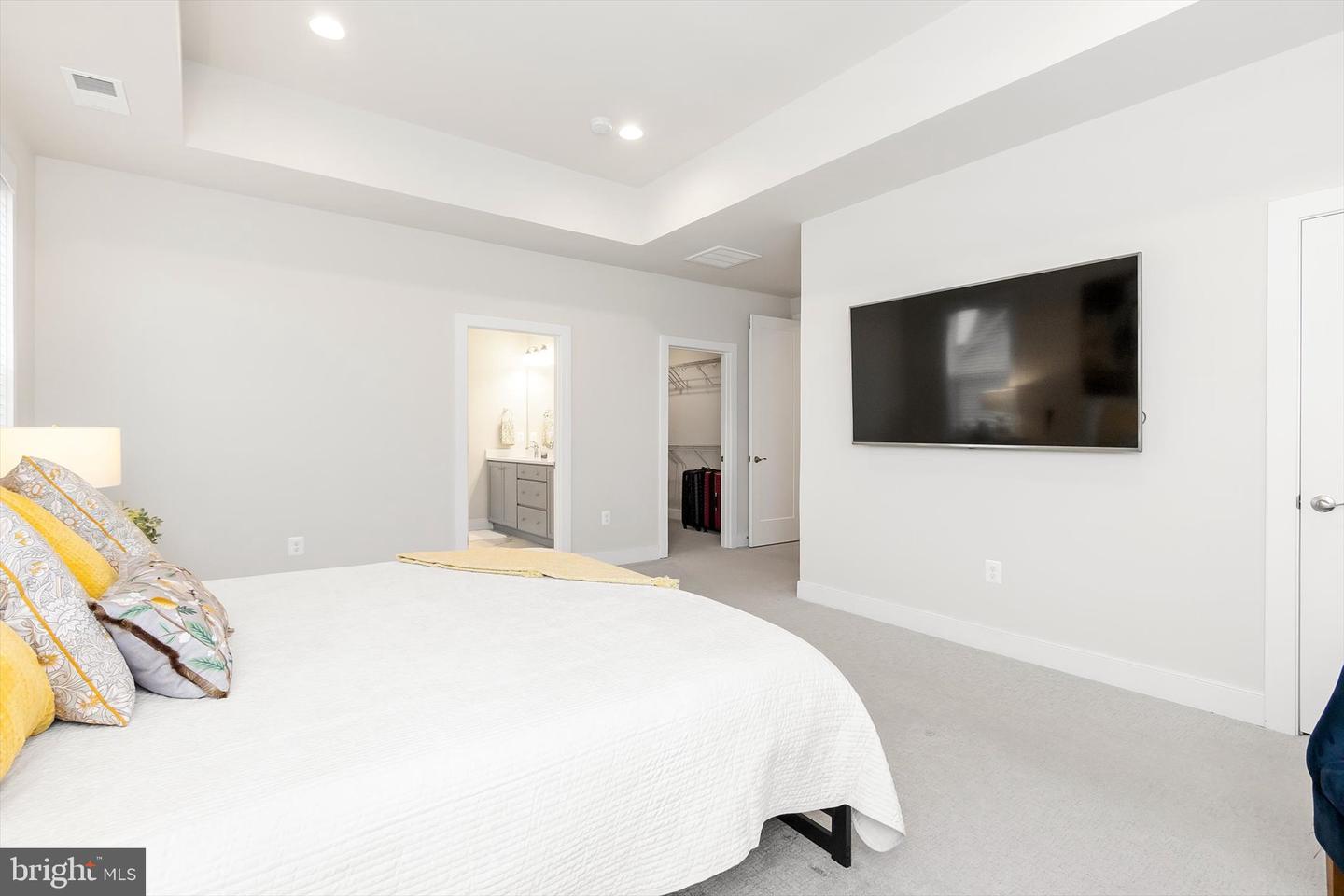 21 Ella Washington Ct.