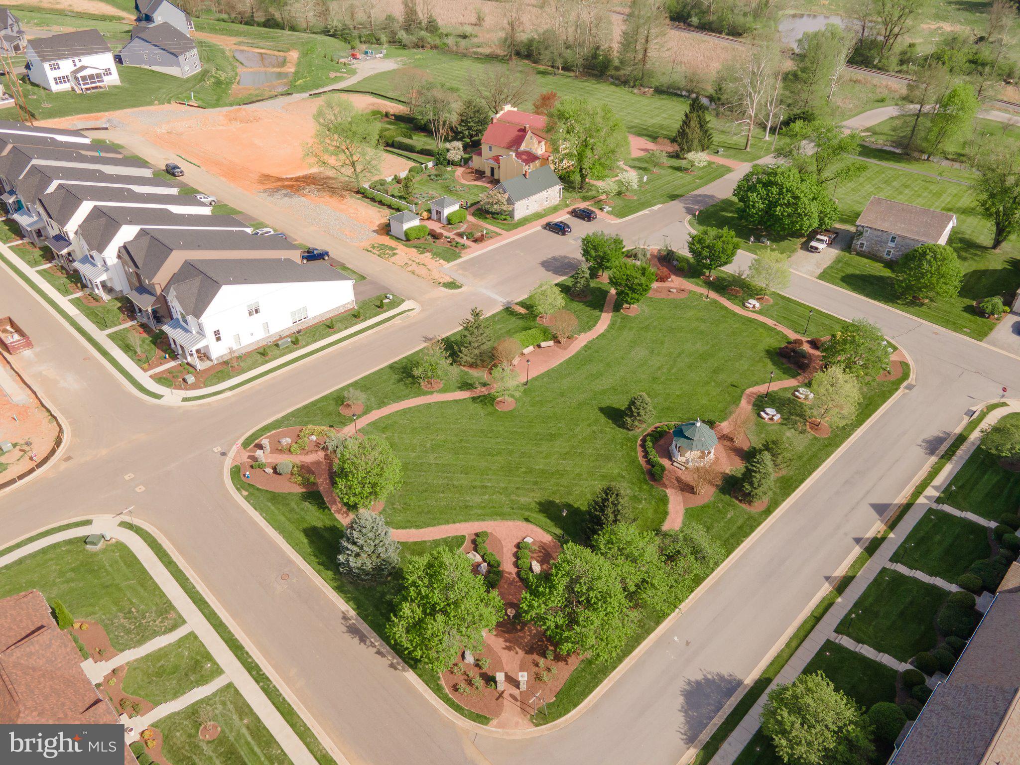 21 Ella Washington Ct.