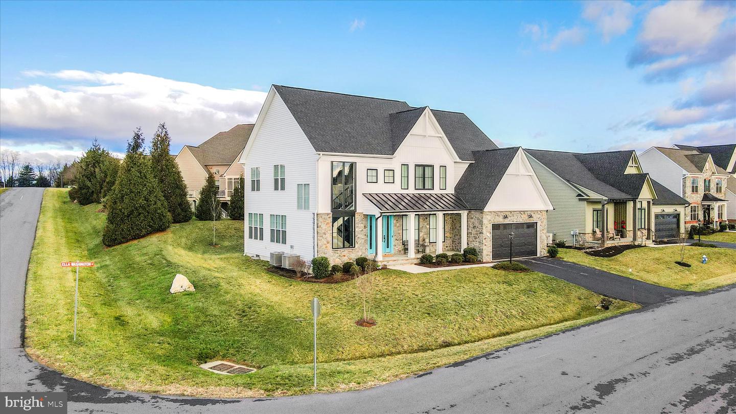21 Ella Washington Ct.