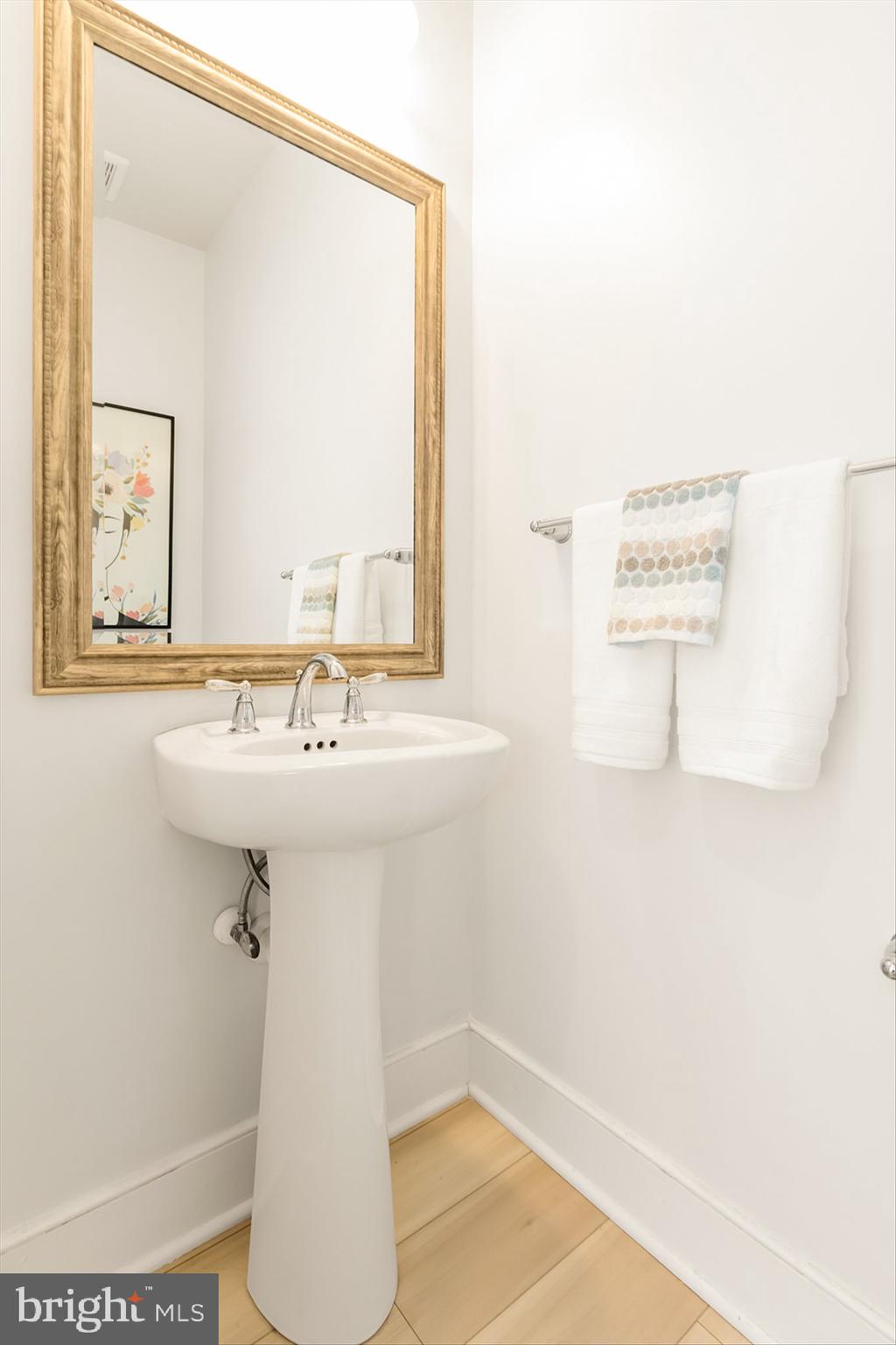 21 Ella Washington Ct.