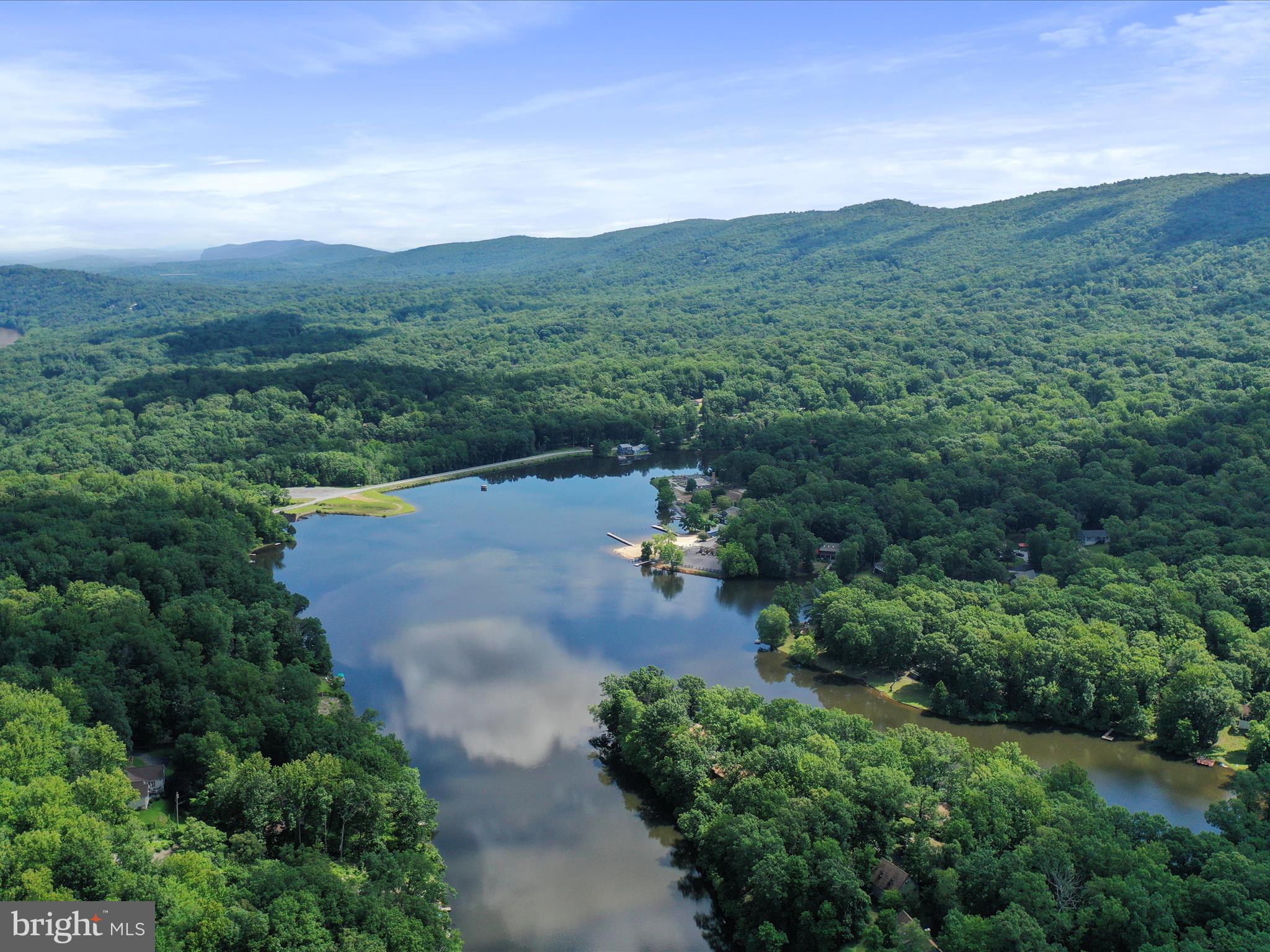 832 SHENANDOAH RIVER DRIVE