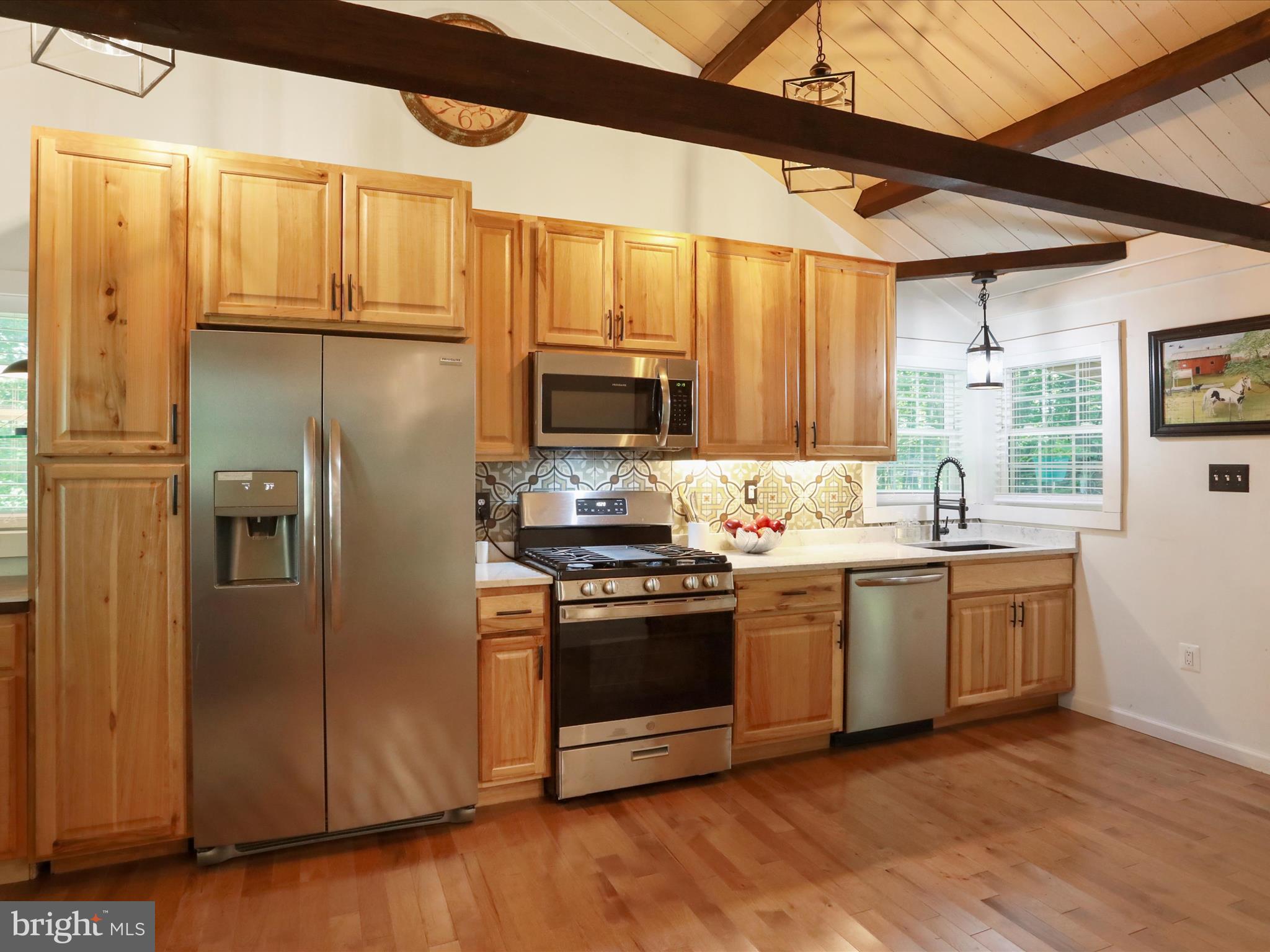 832 SHENANDOAH RIVER DRIVE