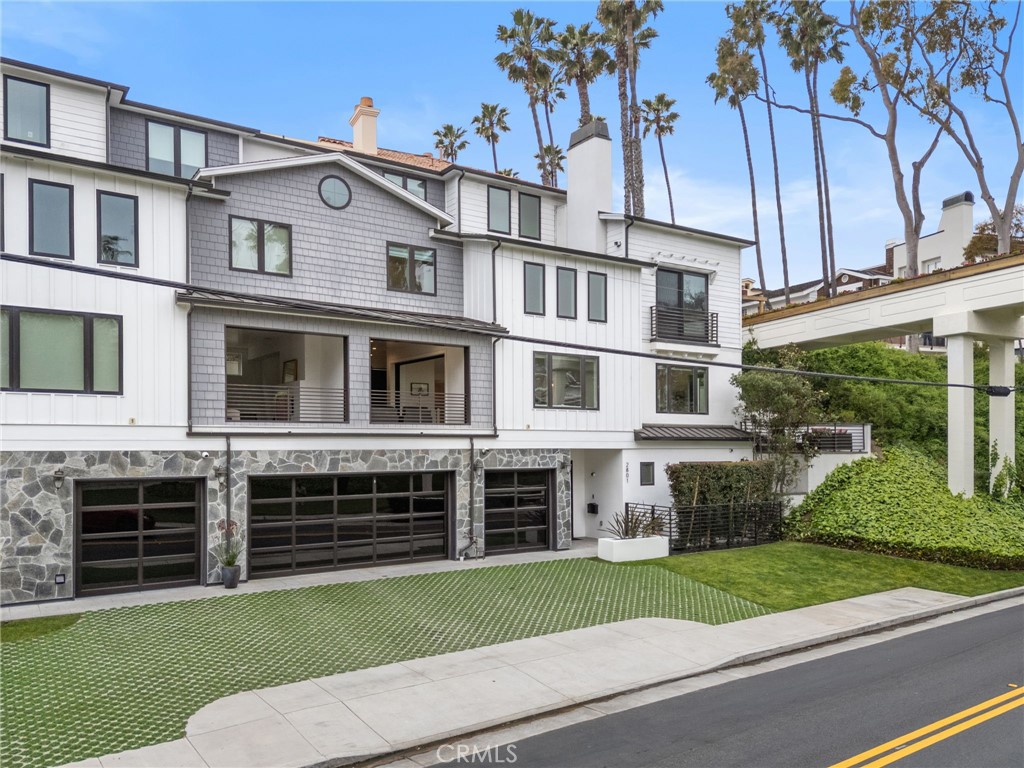2801 Bayside Drive