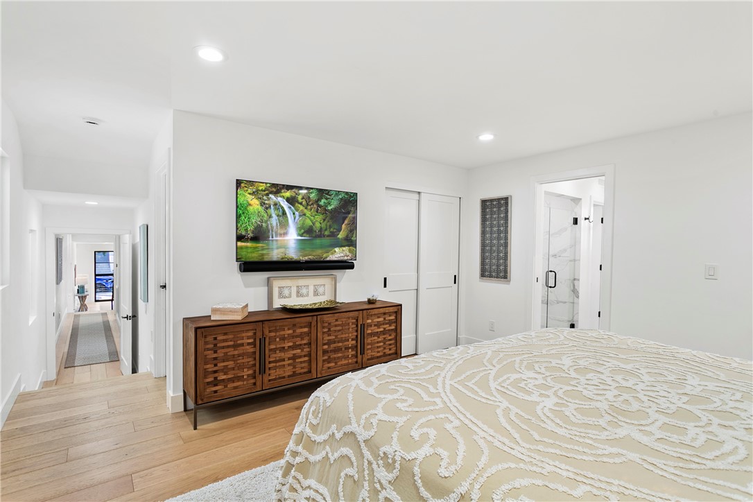 520 Iris Avenue