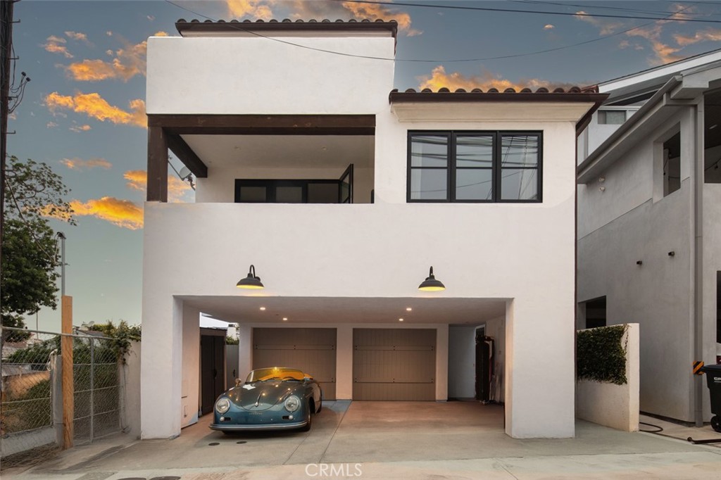 616 Narcissus Avenue