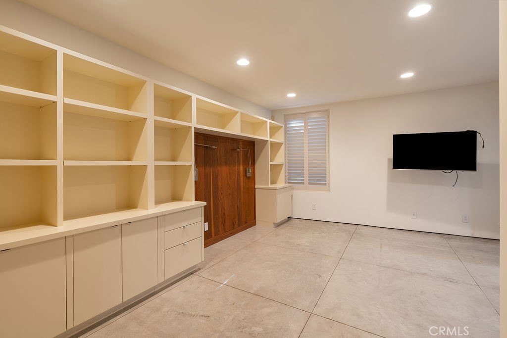 920 Skyline Drive