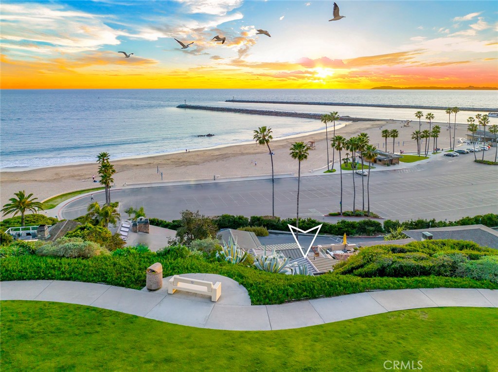 3130 Breakers