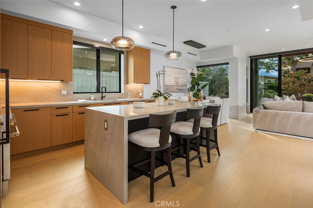 716 Orchid Avenue