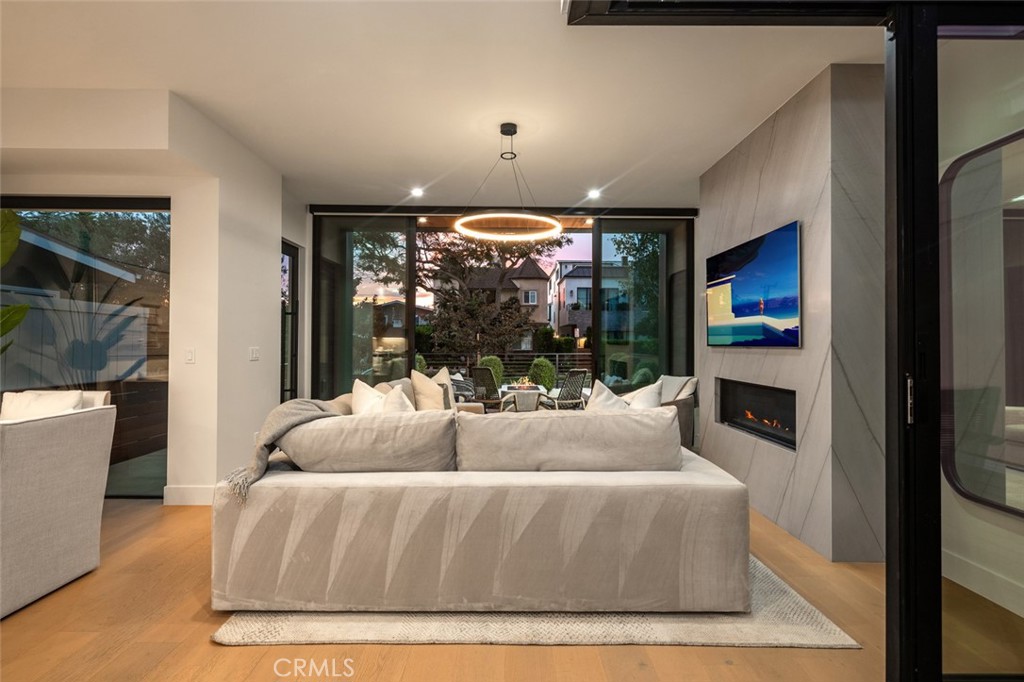 716 Orchid Avenue