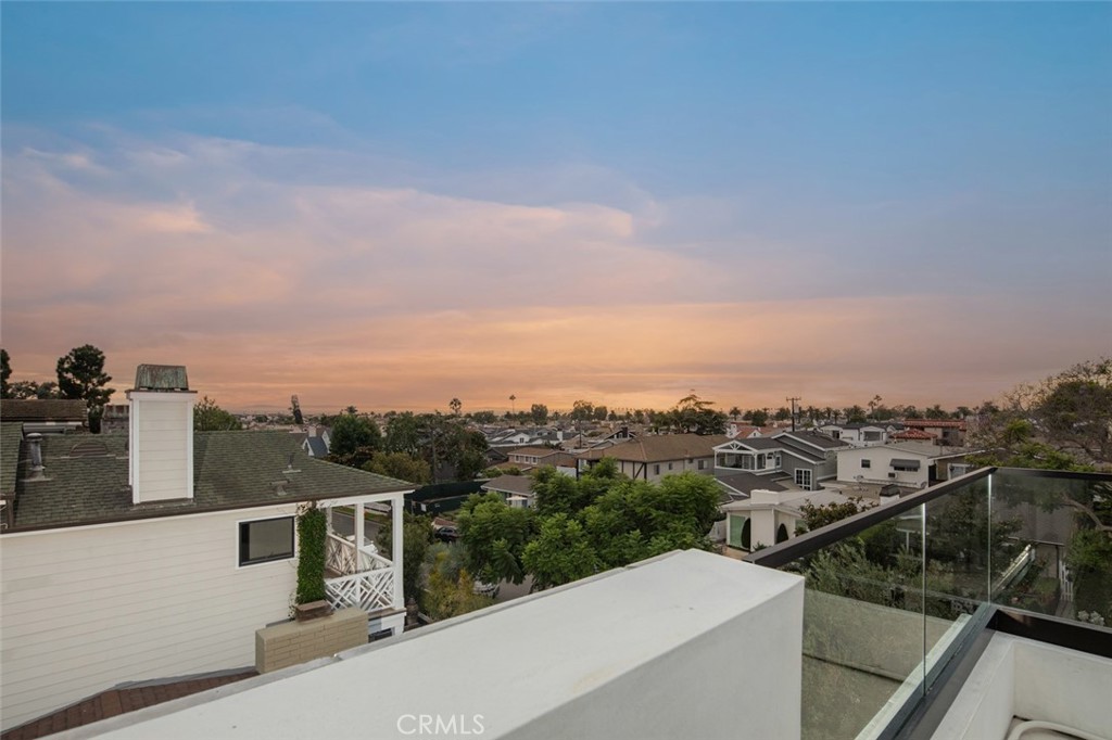 716 Orchid Avenue