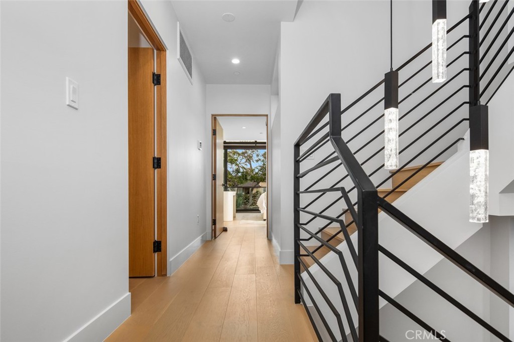 716 Orchid Avenue
