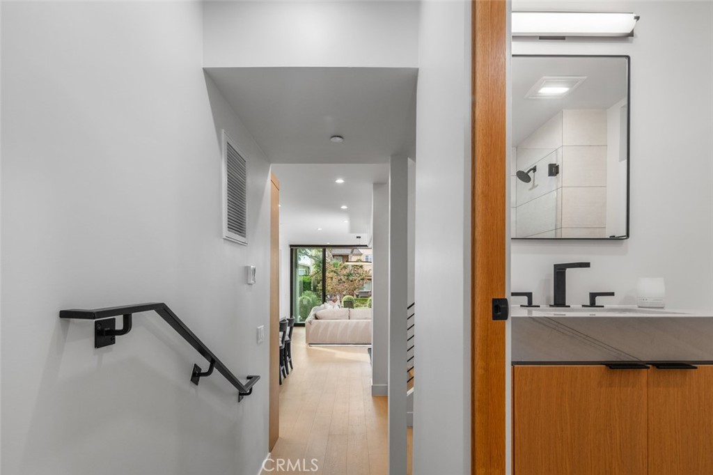 716 Orchid Avenue