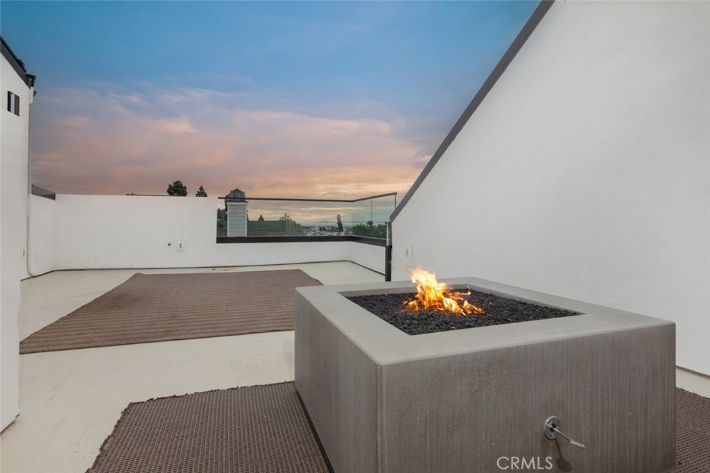 716 Orchid Avenue