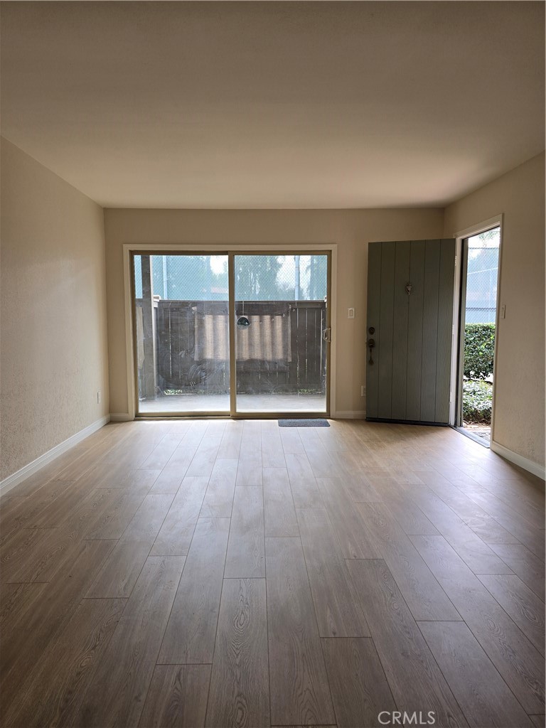 1345 Cabrillo Park Drive R07