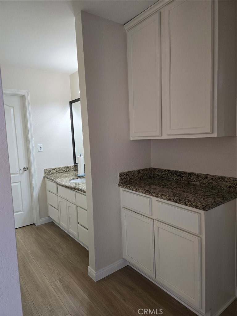 1345 Cabrillo Park Drive R07