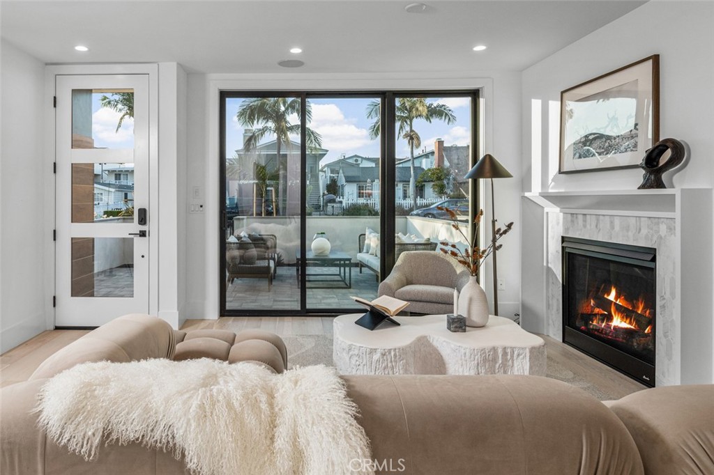 512 Marguerite Avenue