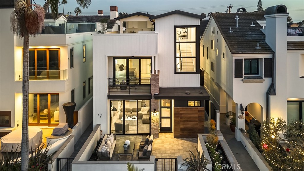 512 Marguerite Avenue