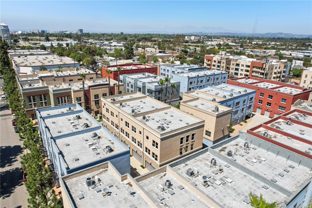 721 N Poinsettia Street