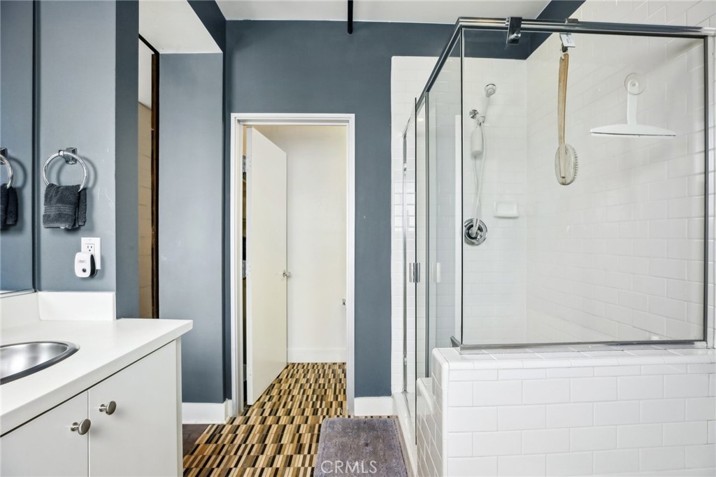 721 N Poinsettia Street