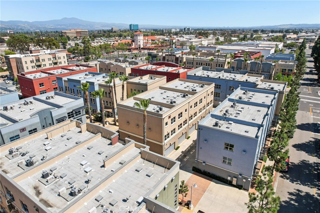 721 N Poinsettia Street