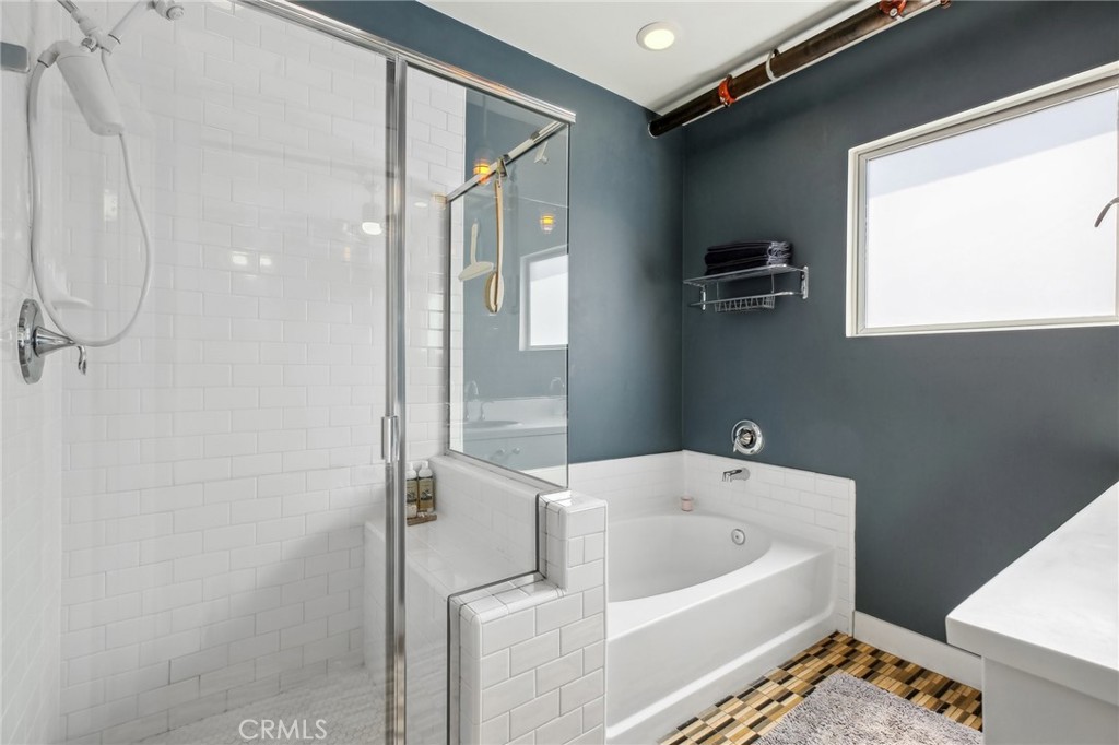 721 N Poinsettia Street