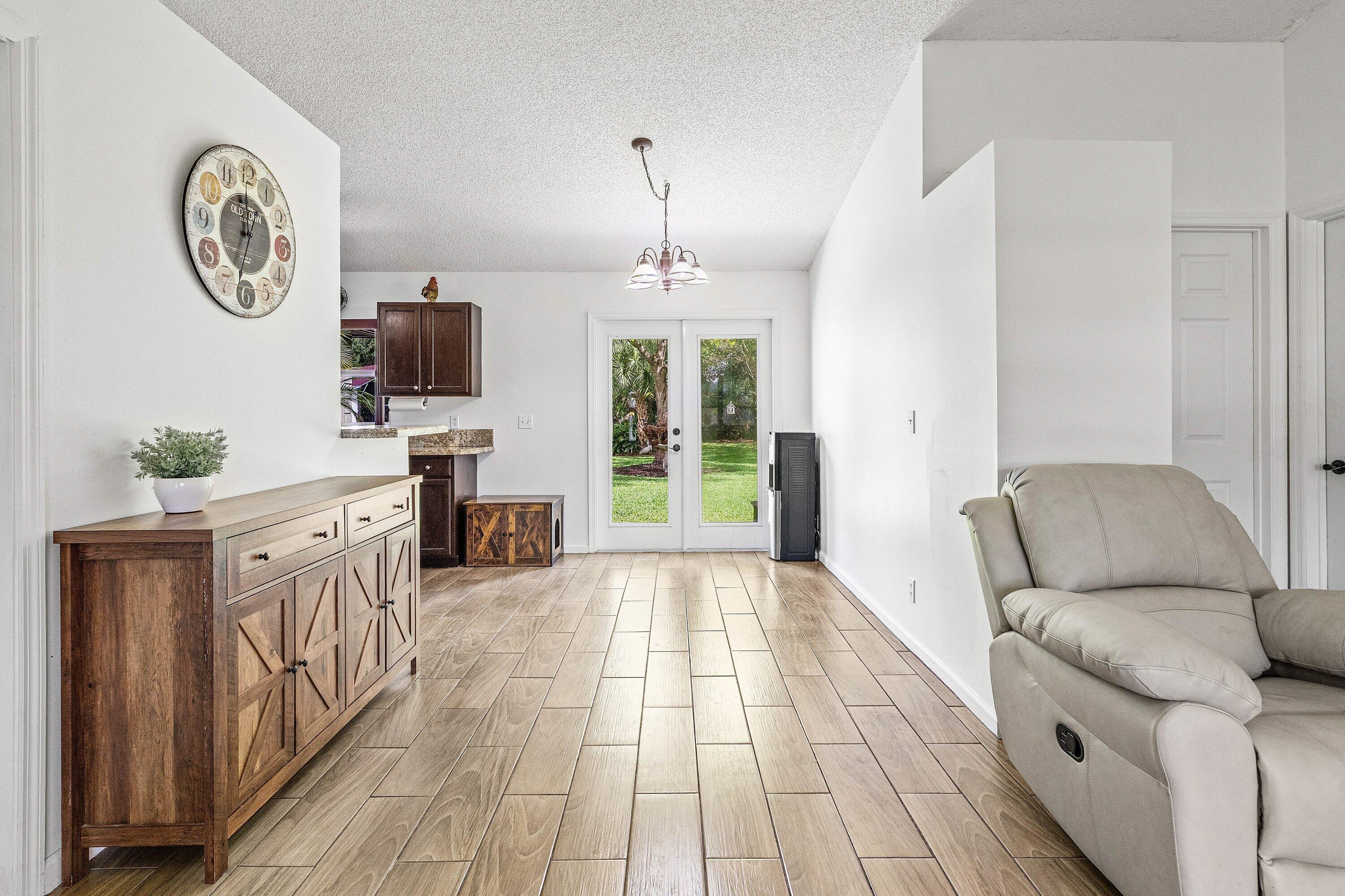 17517 60th Lane N